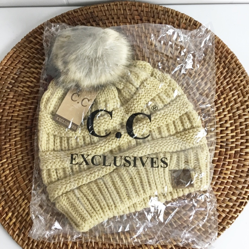 C.C Exclusive New Beanie Tan Fur Top Hat